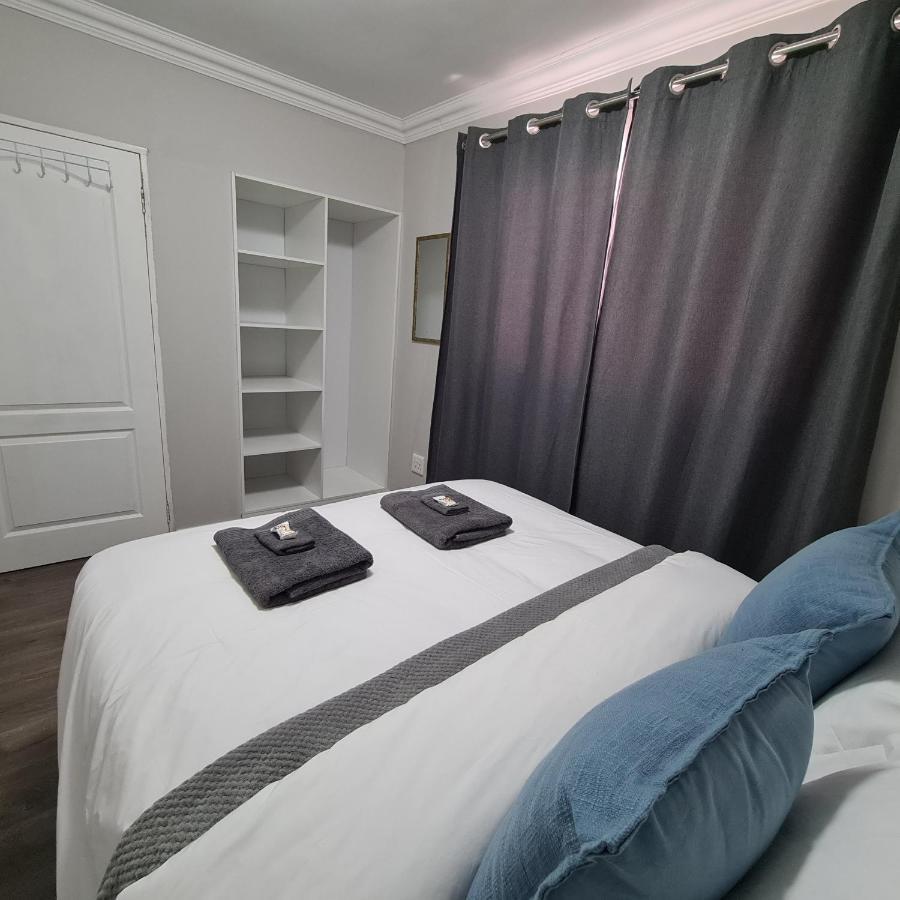 Clarens Escape Apartment Bagian luar foto